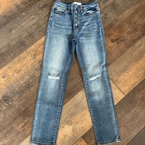 KanCan distressed jeans